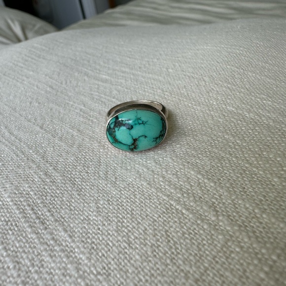 Genuine turquoise and sterling silver ring size 5.5 - Picture 2 of 3